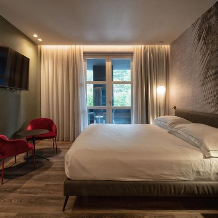 Phi Hotel Piajo Nembro Bagian luar foto