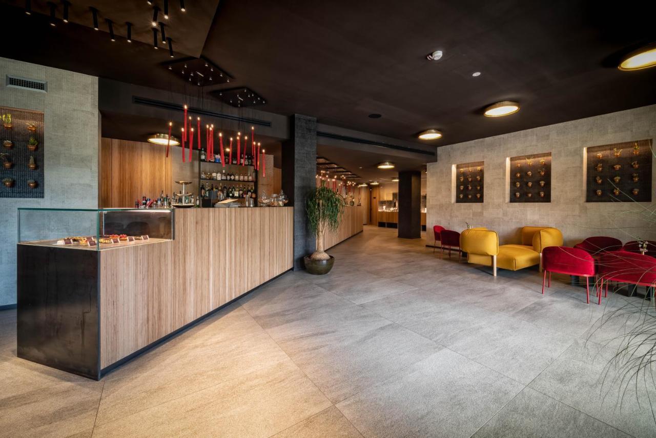 Phi Hotel Piajo Nembro Bagian luar foto