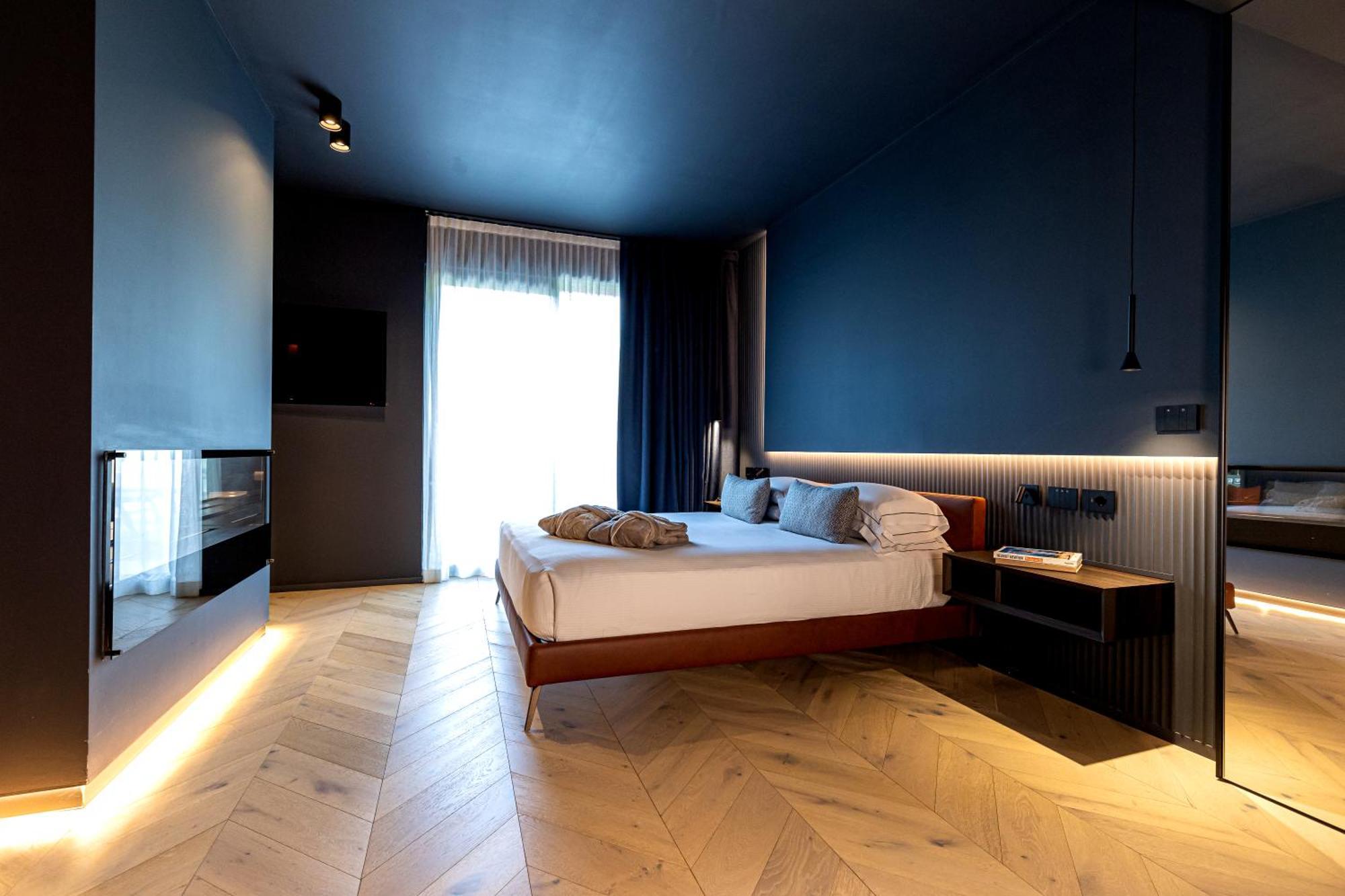 Phi Hotel Piajo Nembro Bagian luar foto
