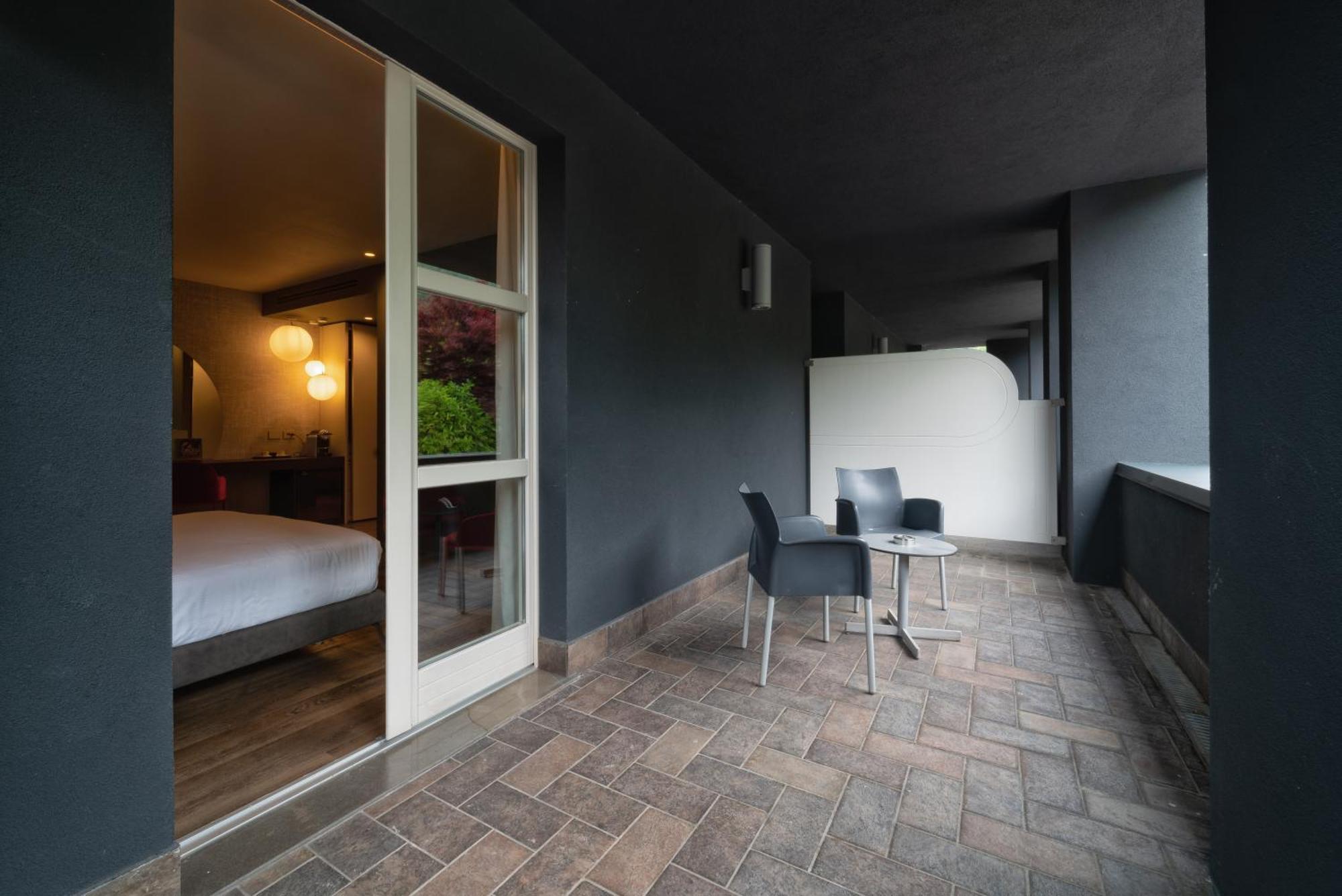 Phi Hotel Piajo Nembro Bagian luar foto