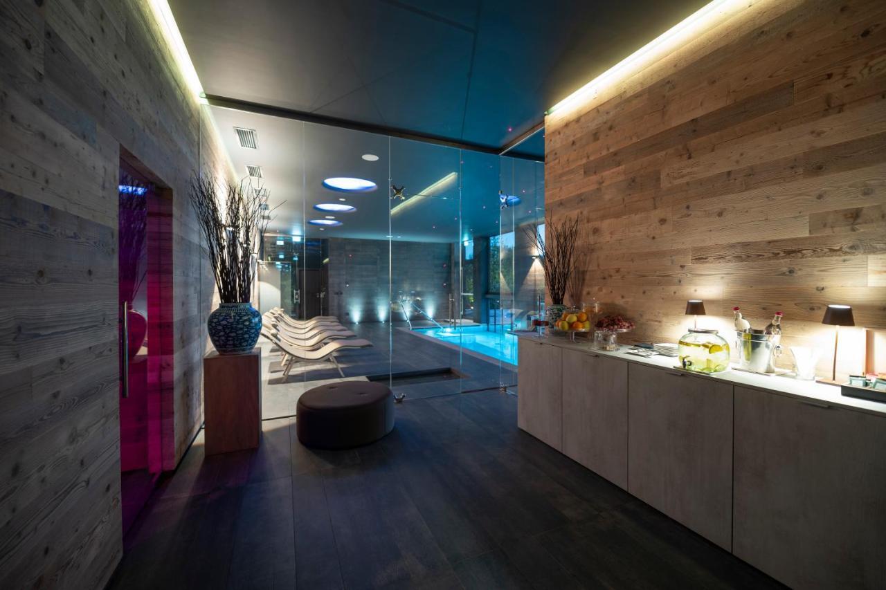 Phi Hotel Piajo Nembro Bagian luar foto